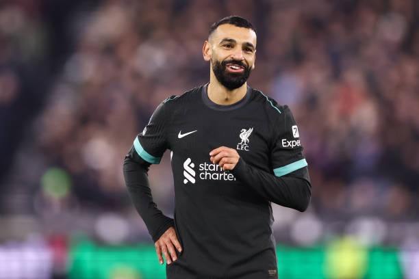 محمد صلاح يطمح لتحقيق رقم تاريخي أمام مانشستر يونايتد