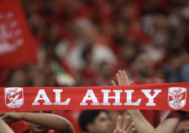 الغندور يعلن أسماء الراحلين عن الأهلي