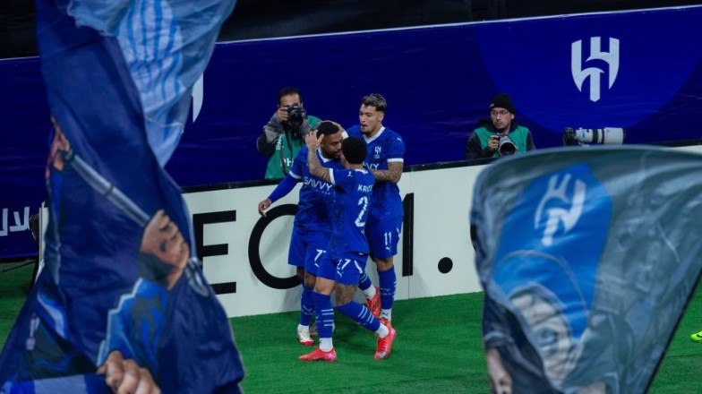 الهلال يمزق شباك بيرسبوليس في دوري أبطال آسيا