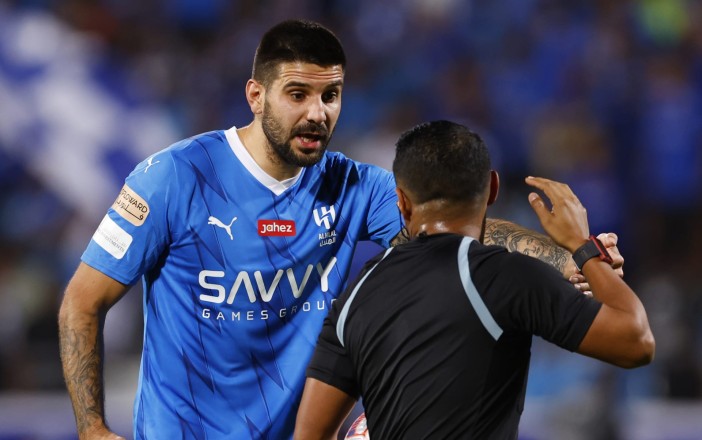 ميتروفيتش يعود للهلال في موقعة الوصل المرتقبة
